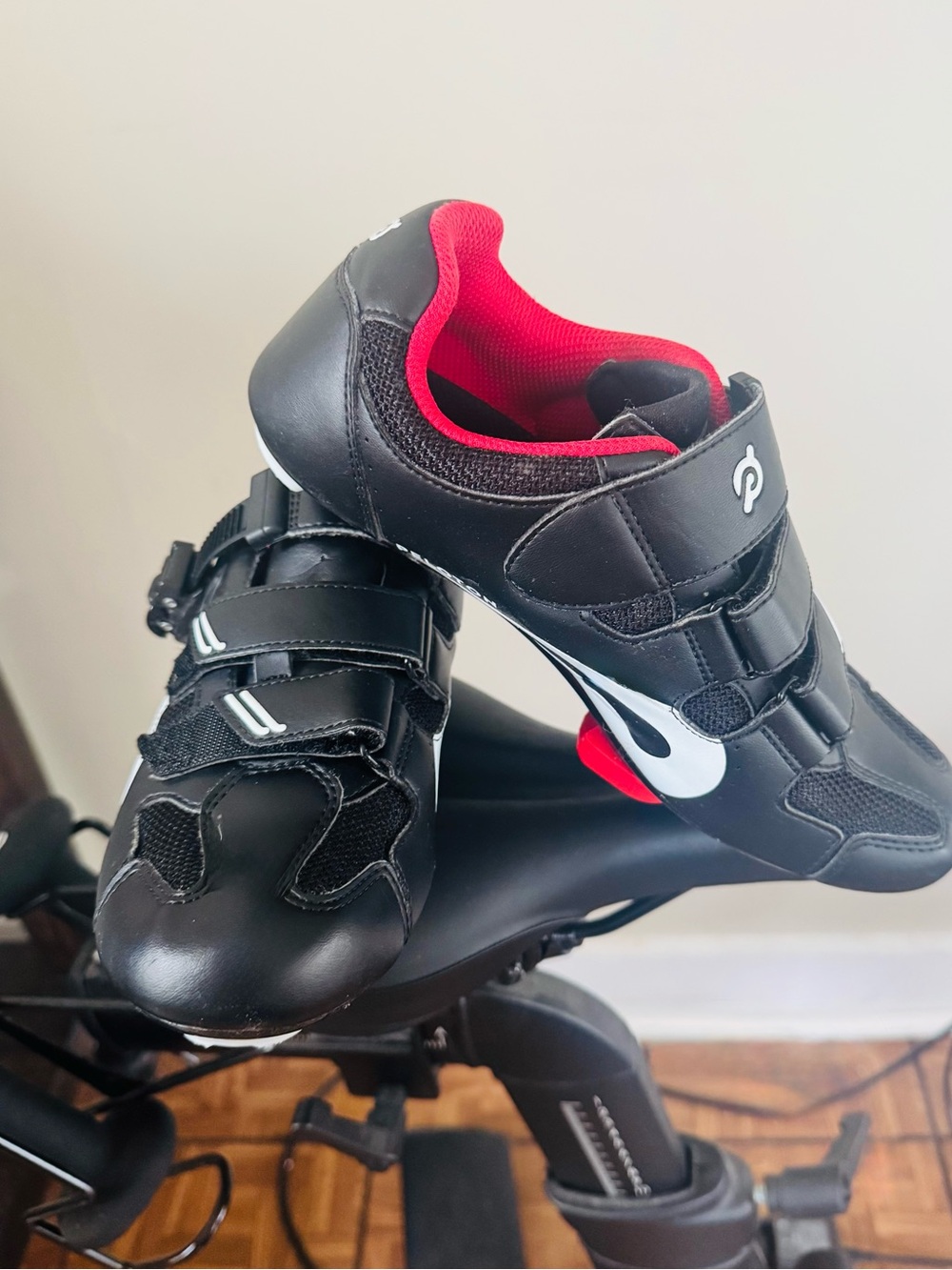 Peloton Women’s Cycling Shoes size 39